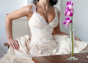 Свадебное платье для худенькой невесты - Изображение #3, Объявление #464392