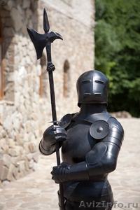 Скульптура средневекового рыцаря,цельнометаллическая - Изображение #2, Объявление #824889