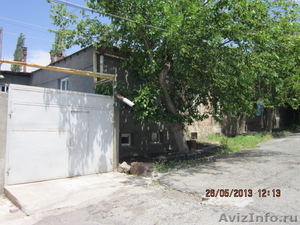 Продам дом с участком у ущелья в Ереване - Изображение #1, Объявление #905099