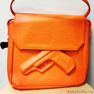 Клатчи и сумки с пистолетом Vlieger&Vandam - Изображение #1, Объявление #915900