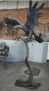 Скульптура из металла"Орел на дереве" - Изображение #1, Объявление #1290844