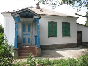 Земельный участок и добротный дом в ст. Петропавловской - Изображение #1, Объявление #1456524